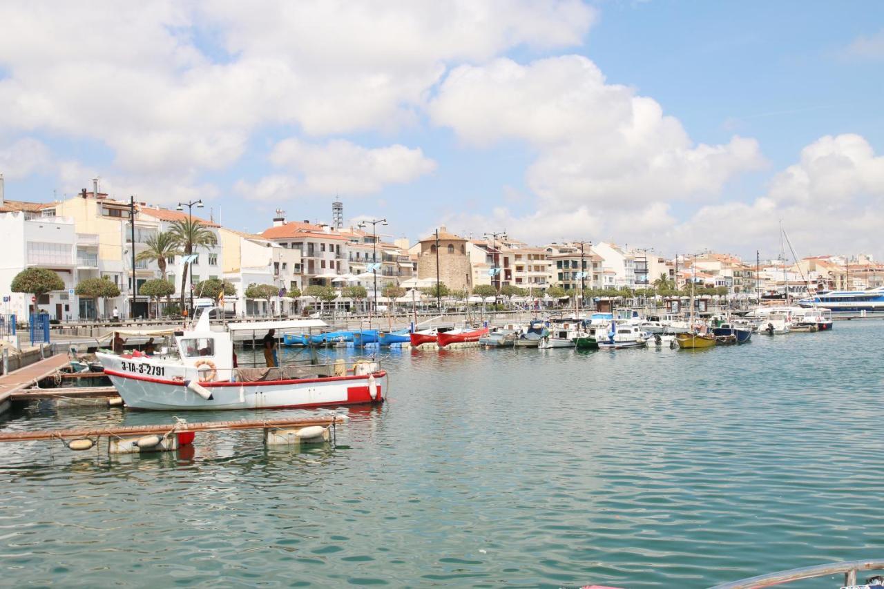Apartamento Luisa Cambrils Bagian luar foto