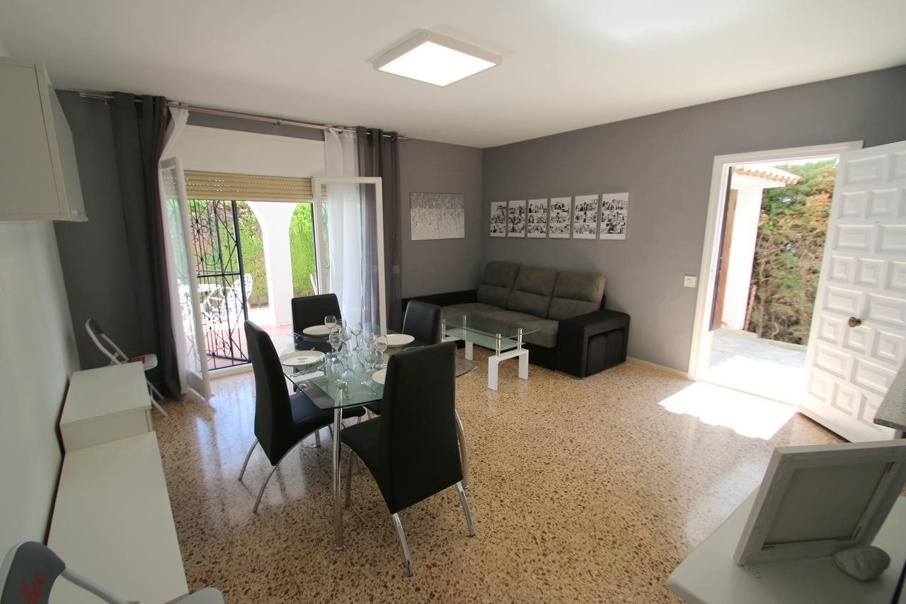 Apartamento Luisa Cambrils Bagian luar foto